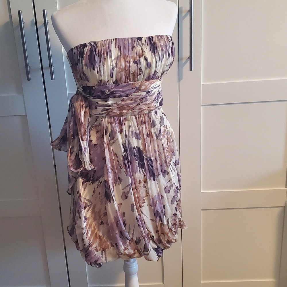 BCBG MAXAZRIA strapless cocktail dress